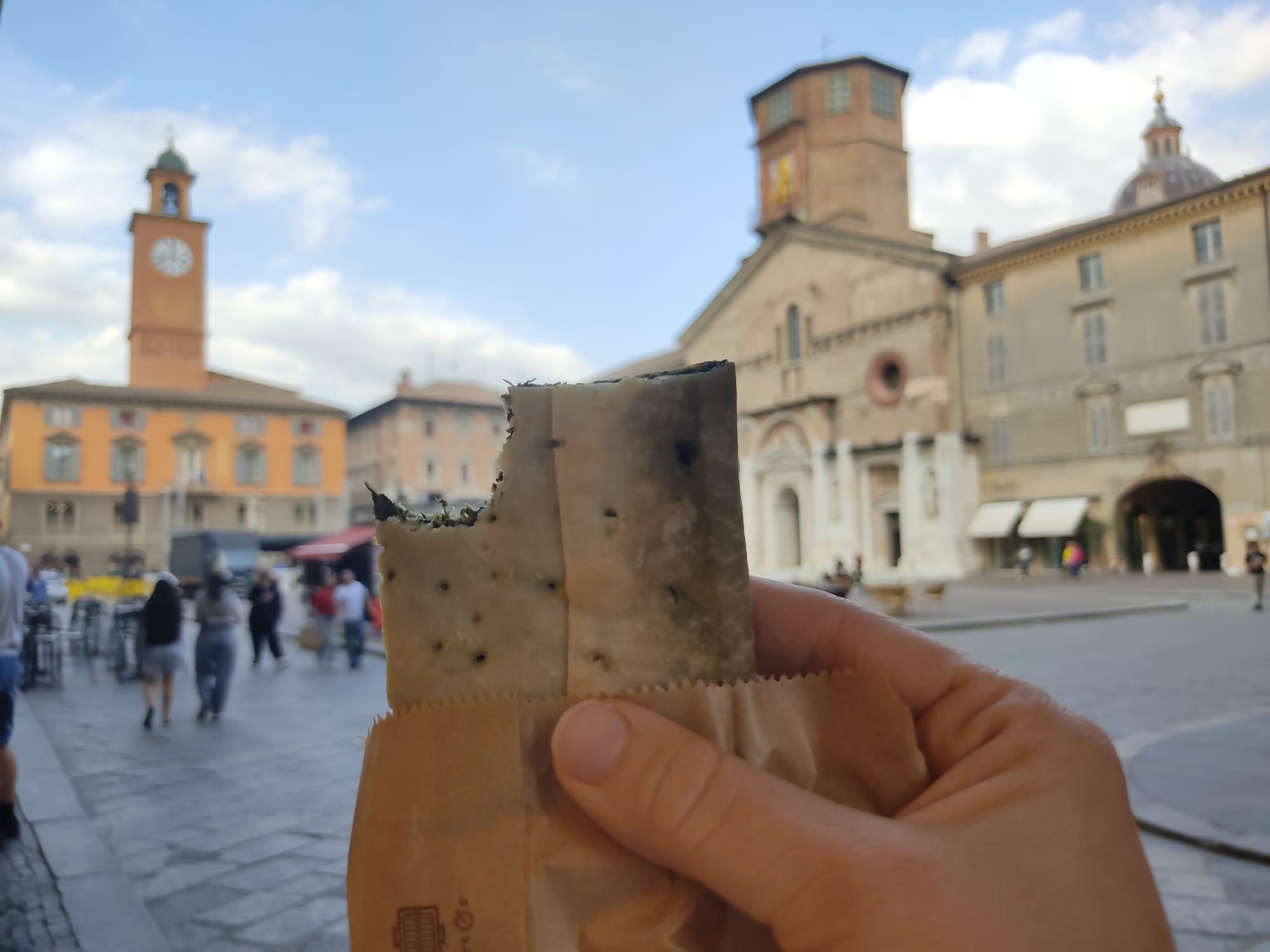 Reggio Emilia: Glutenfreier Erbazzone auf Tour
