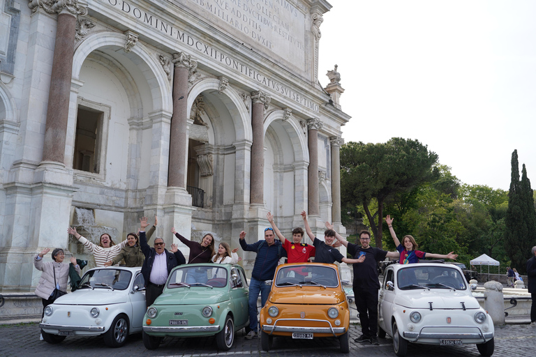 Rome: City Tour in a Retro Fiat 500 with Photo Stops