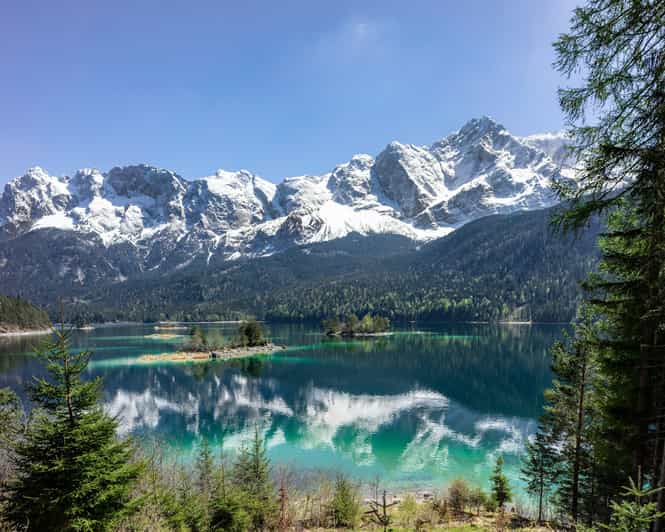 With Peter to Lake Eibsee and Oberammergau: Full-Day Tour from Munich / Max. 6 People