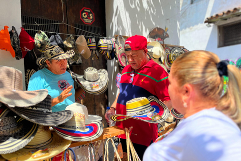 Tour a piedi al tramonto di Cartagena: Storia, mura e Getsemaní
