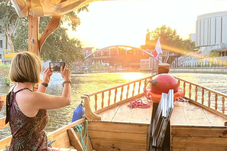 Bydgoszcz: River Cruise with local Wine and Cheese Tasting