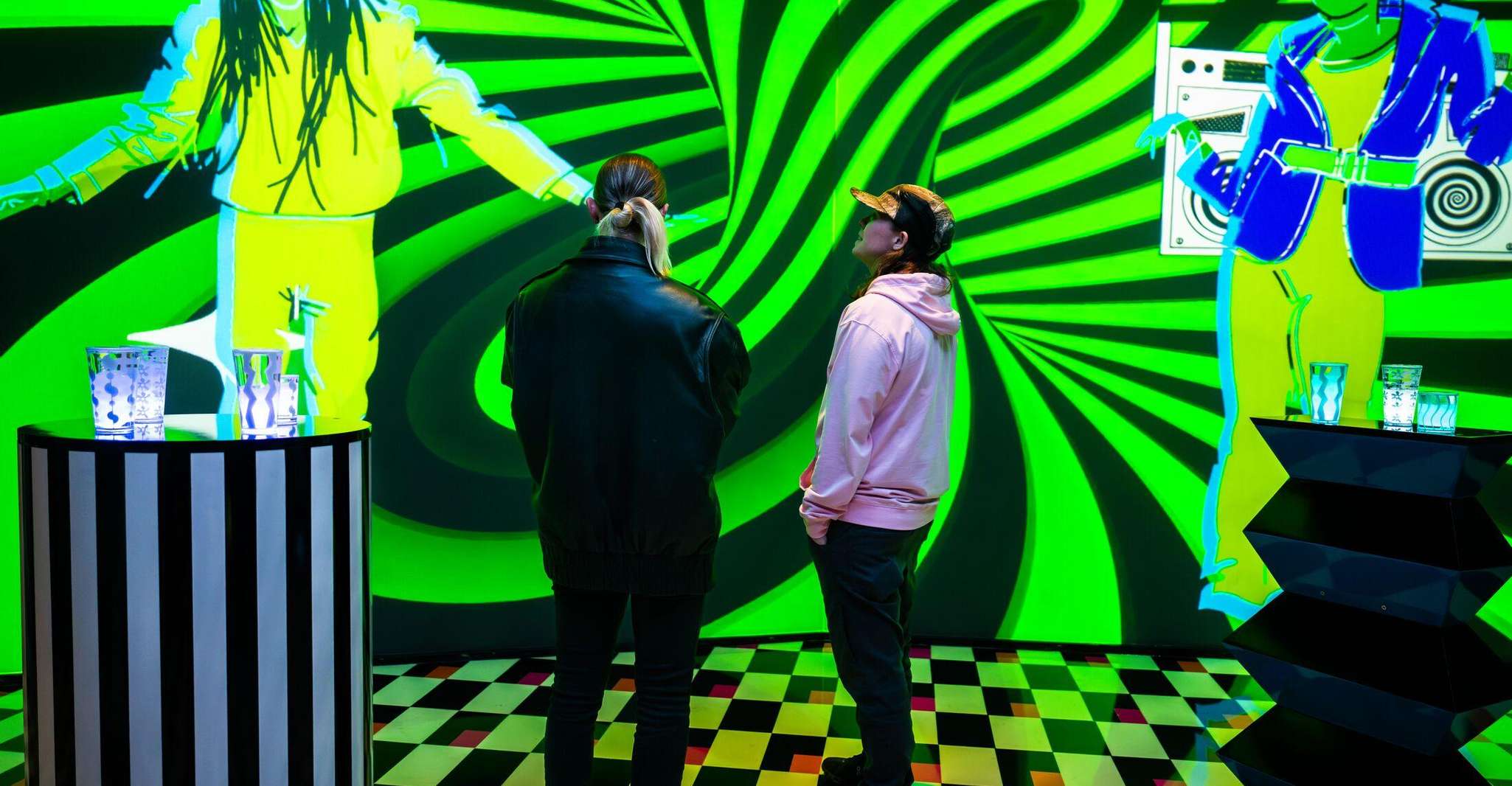 Houston: Meow Wolf - Radio Tave Ticket photo 8