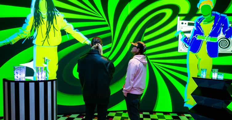 Houston: Meow Wolf - Radio Tave Ticket photo 8