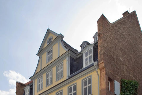 Frankfurt: Guided City Walking Tour with Local Guide