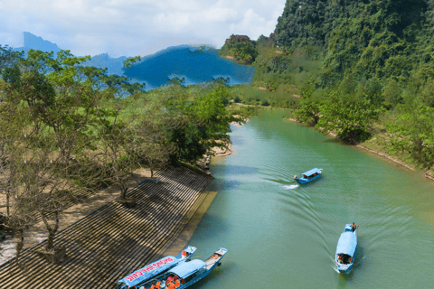 Phong Nha–Ke Bang: 2-daagse grotten- en avonturentocht2D1N Phong Nha - Ke Bang Tour - Afzetten in Hue