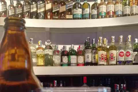 Mombasa: Nightlife Tour with Wine Tasting and Dinner