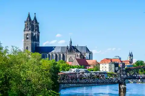 Magdeburg: Express-Spaziergang mit einem Einheimischen