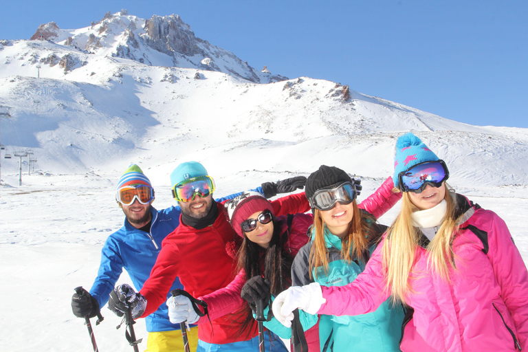 Erciyes First-Time Ski Day with Instructor & Lunch Erciyes Ski Day Experience – Snow Comfort Package