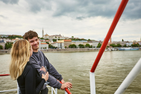 Budapest: Summer Brunch & Cruise with Prosecco or Cake Brunch & Cruise with Unlimited Prosecco