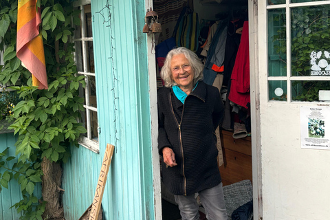 Aarhus: Dine in a Local Home with a Silver Host