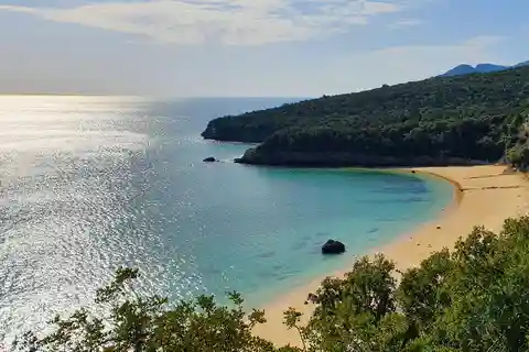 Parque Natural de Sesimbra e Arrábida: tour de 1 dia e degustação de vinhos