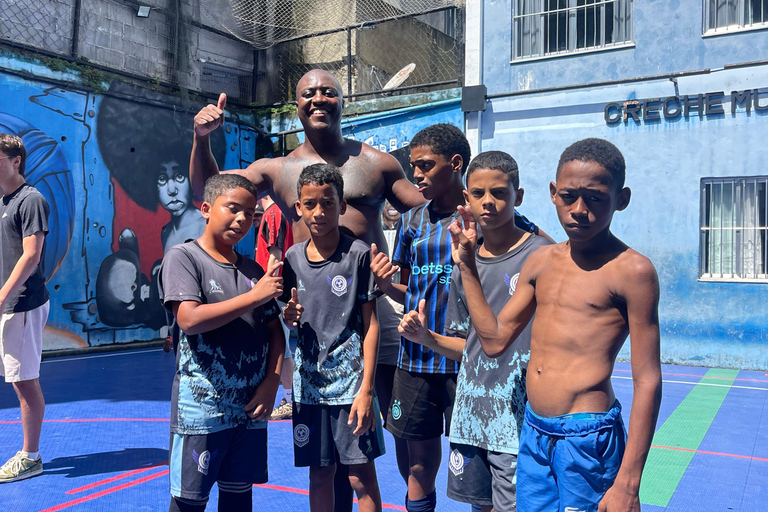 Rio: Rocinha Favela Tour with Local Guide & Capoeira