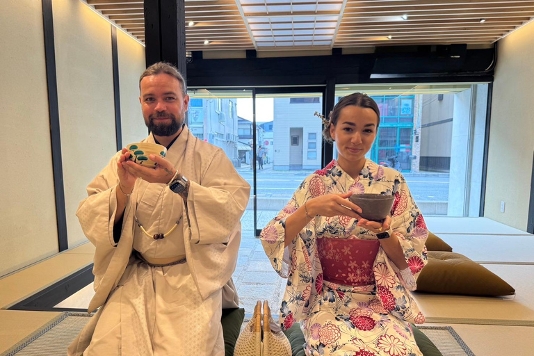 Kyoto: Okada Japanese Tea Ceremony with Matcha and Sweets