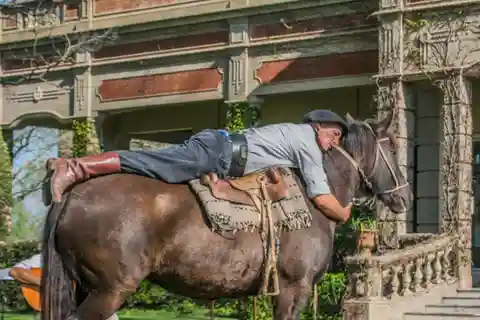 Dia Gaucho - Estância tradicional argentina nos arredores de Buenos Aires