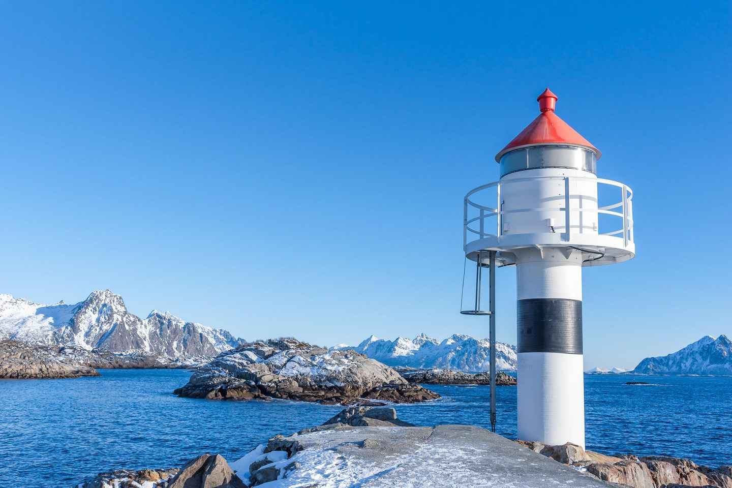 Frá Svolvær: Henningsvær Lofoten Austur-eyja Heilsdagsferð