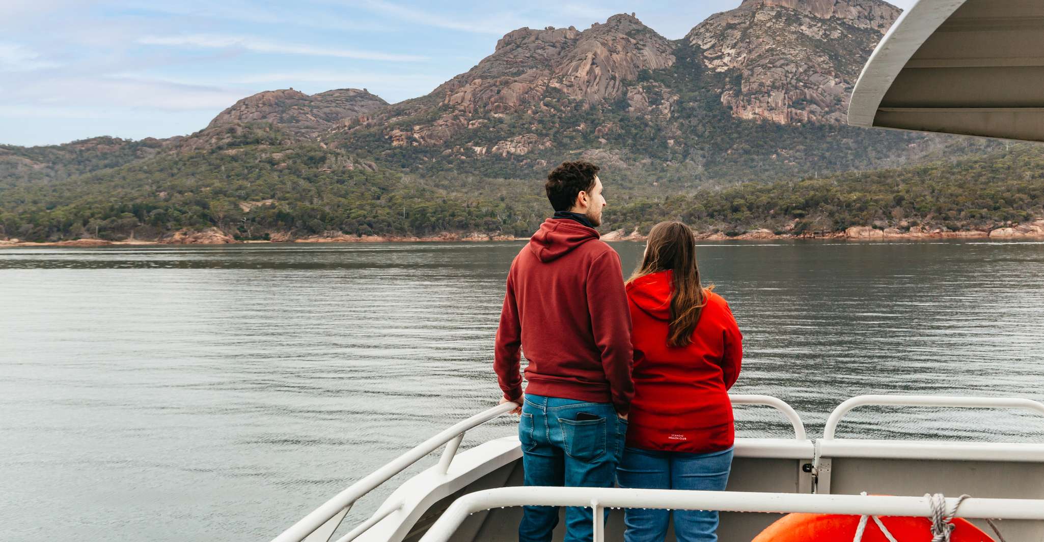 From Coles Bay, Wineglass Bay Cruise with Lunch - Housity