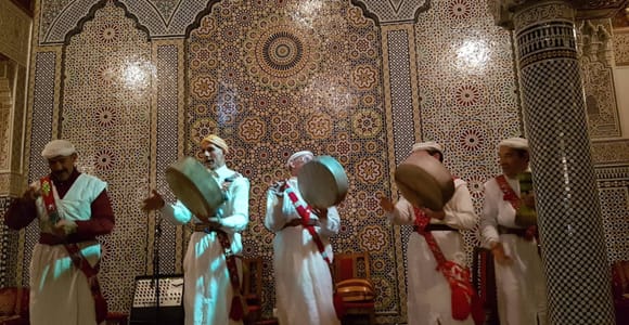 Fes: Traditional Moroccan Palace Dinner & Live Folklore Show