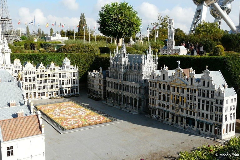 Brussels: Mini-Europe Ticket & Expo Village Audio Tour