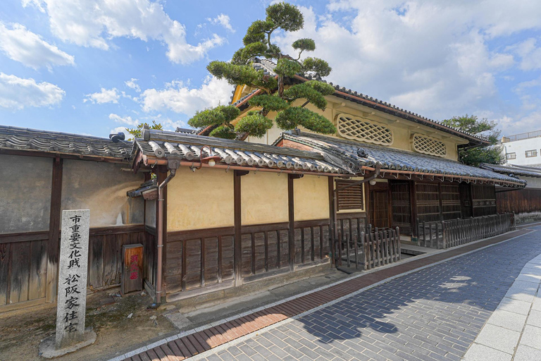 1-Day Tour in Hiroshima: Rabbit Island and Takehara Town