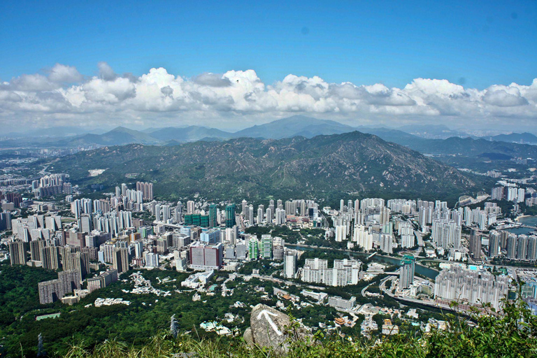 Hong Kong HKG to Kowloon|Tsuen Wan|Tuen Mun Private Transfer Arrival: HKG airport to Kowloon|Tsuen Wan|Tuen Mun