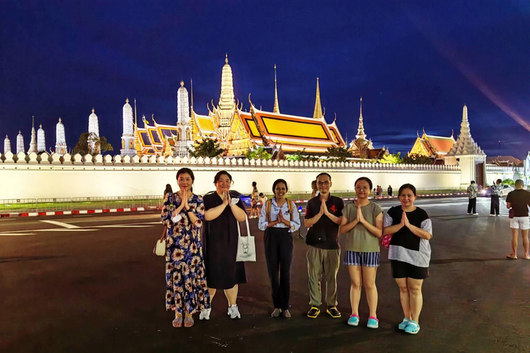 Tour noturno de Tuk-Tuk em Bangkok com comida de rua de Chinatown