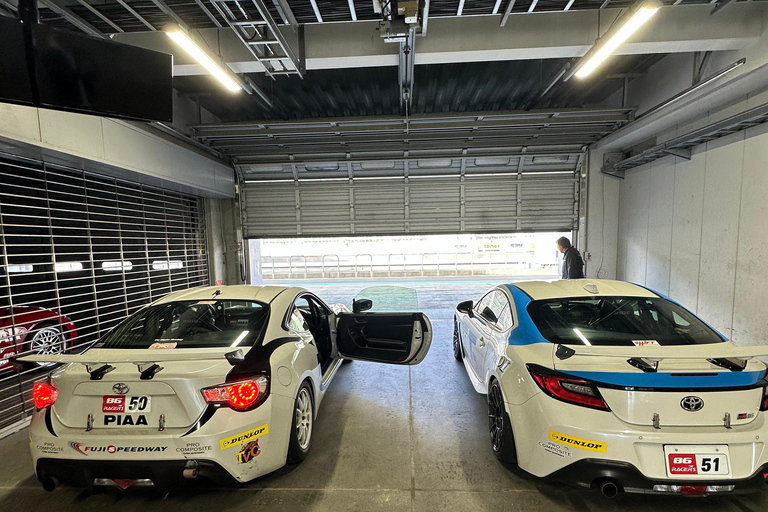 Fuji Speedway Self Drive &amp; Mt. Fuji Tour z odbiorem na LEXUSIE