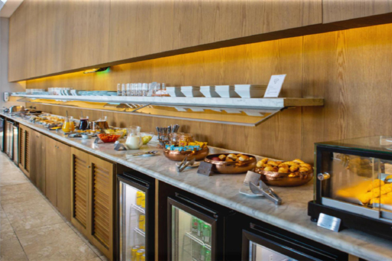 GRU Sao Paulo Guarulhos International Airport: Lounge Access T1 Domestic Departure: W Lounge