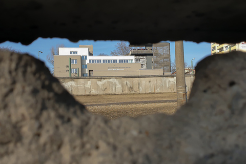 Oost-Berlijn en de Muur: stadswandelingOost-Berlijn en de Muur: tour in het Italiaans