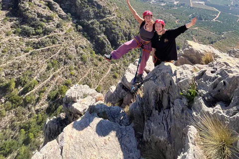 Valencia: Geführte Via Ferrata Erfahrung
