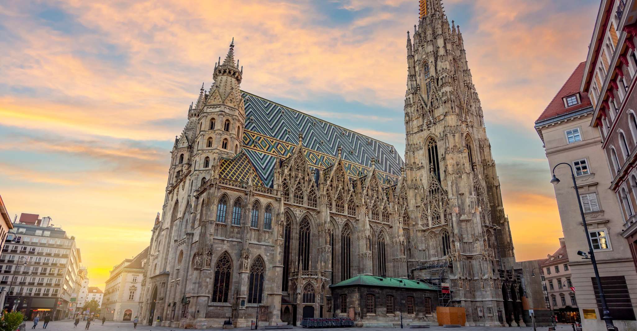 Vienna: Guided Walking Tour of City Highlights & Hidden Gems