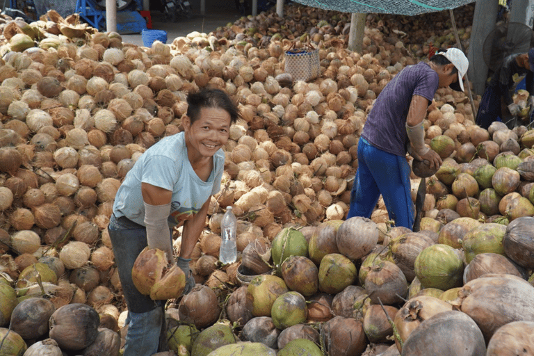 Lokale dagtrip zonder toerisme in de Mekong Delta Ben TreLokale dagtrip zonder toerisme in de Mekongdelta Dagtrip Ben Tre