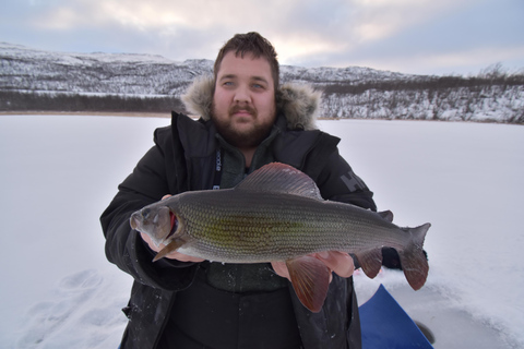 Abisko : Pêche sur glace