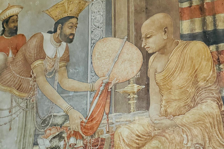 From Negombo: Kelaniya Rajamaha Vihara Guided Temple Tour