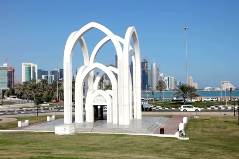 Doha: wycieczka z przewodnikiem do Souq Waqif, Corniche, Katara, Pearl