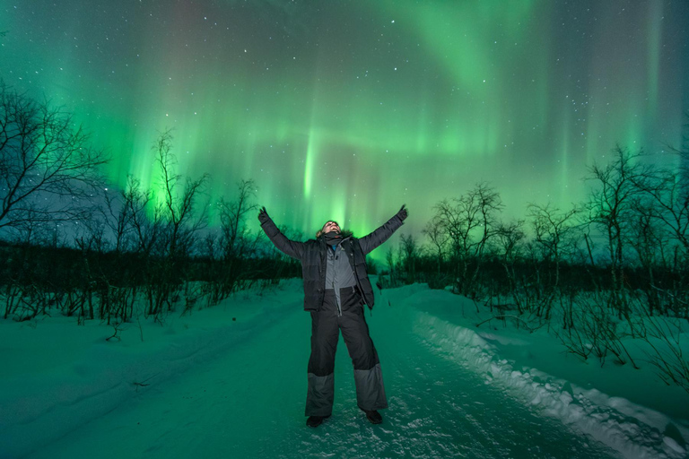 Tromsø: Caza de auroras boreales con fotos y comida caliente