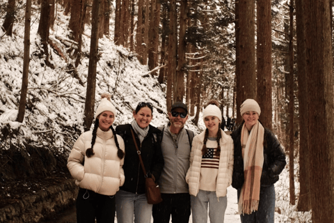 Nagano: Snow Monkeys, Sake Tasting & Zenkoji Private Tour Pick Up From Nagano Area