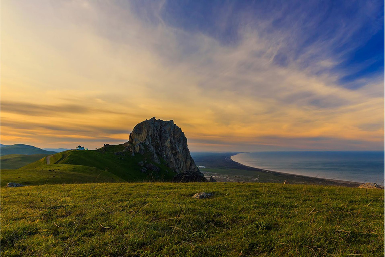 Baku: Pink Lake, Candy Cane & Besh Barmag m. Private Tour
