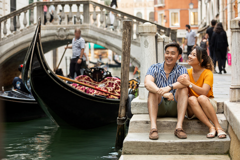 Venice: St Mark's Square and Canals Photoshoot Super Premium (75 Photos)