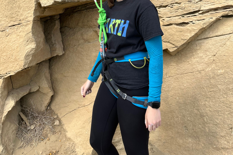 Baku: Rock Climbing Experience with Guide and Gear