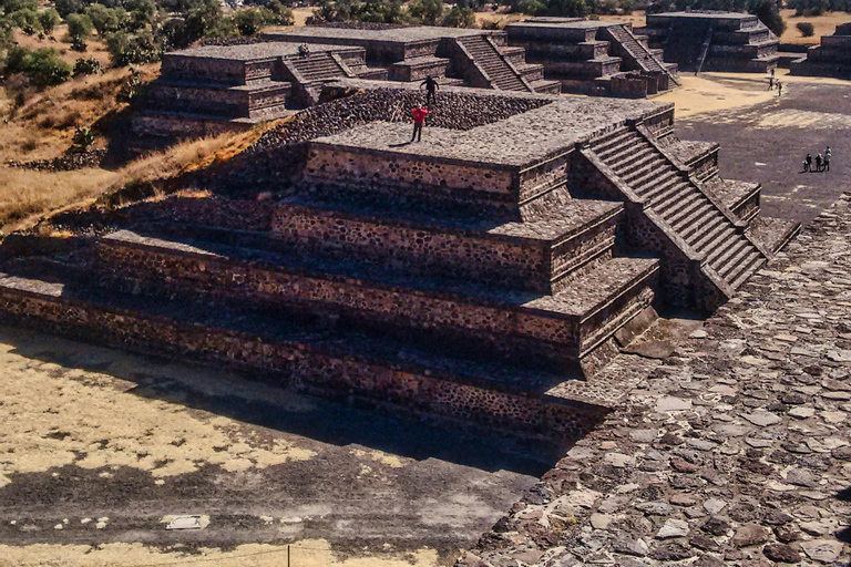 CDMX: Guided visit to Teotihuacan in the afternoon
