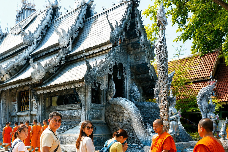 Chiang Mai: Old City Guided Tuk-Tuk Tour with Market Visit Option 1: Express Tuk Tuk Experience (2 hours) English Guide