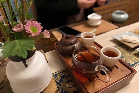 Hangzhou: Temple of Wealth, Tea Art, and River Boat Tour