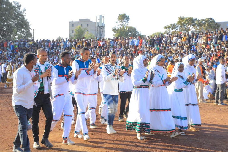 Addis Ababa: 10-Day Cultural and Tribal Routes Tour