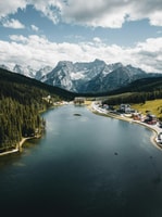 ヴェネツィアから、ドロマイトの日帰り旅行 - Housity