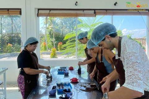 Ubud: Kakaoplantage erkunden, Schokolade herstellen und verkostenErkunden, Herstellen und Verkosten von Schokolade (Treffpunkt vor Ort)