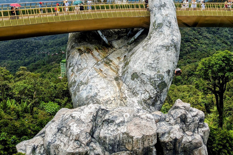 Ba Na Hills: Golden Hand Bridge Early Morning Tour- Private