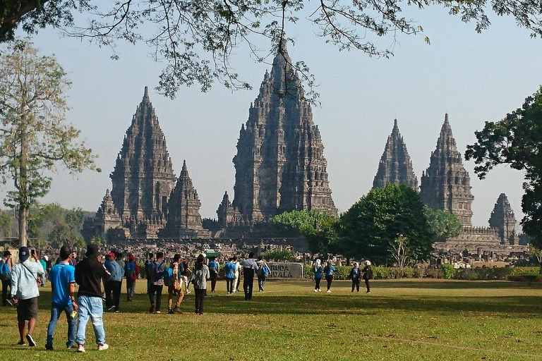 Yogyakarta: Zonsopgang bij de berg Merapi, Borobudur en PrambananTour zonder zonsopgang