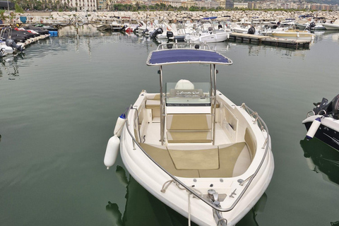 Explore the Amalfi Coast in a day CAYMAN (40 hp, 5.85 m)