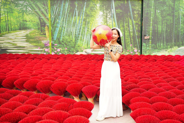 Hanoi: Incense Village & Conical Hat or Knife-Making Village Hanoi Incense Village, Conical Hat , NO LUNCH - SMALL GROUP