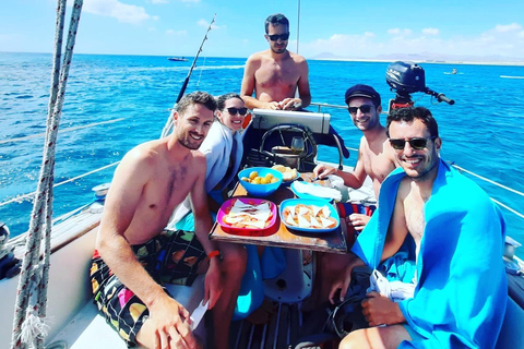 Fuerteventura: Sailing Experience - Sail with us to Isla de Lobos
